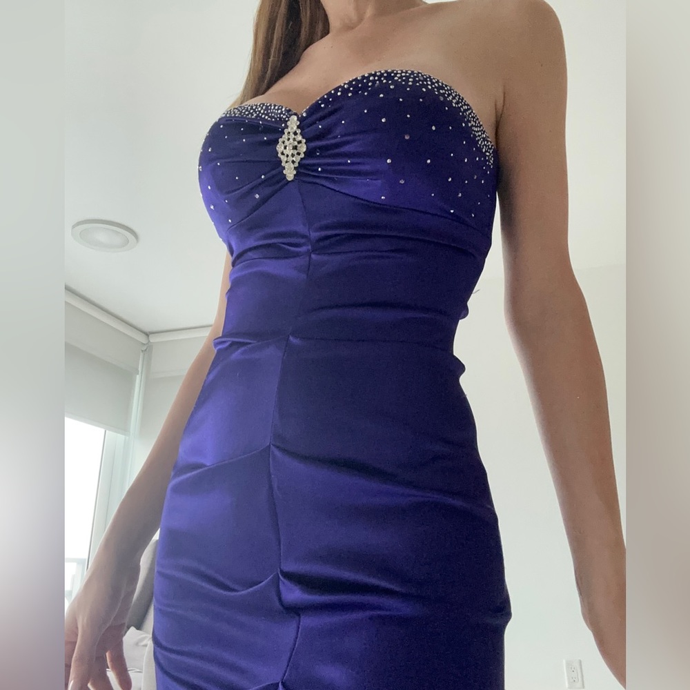 Elegant Purple Mermaid Long Dress - Ideal for Parties & Weddings - Size S